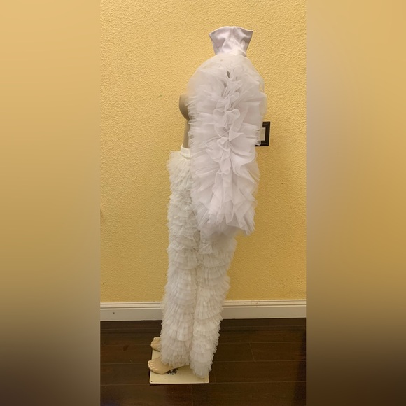 AKIRA Size Small White Virgo Layering Top & Main Character Tulle 2pc Set - Picture 6 of 15